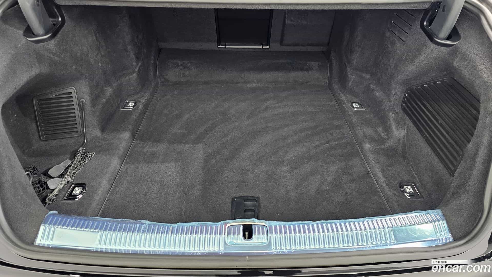 A8 Audi 2021.5-OPTION-024