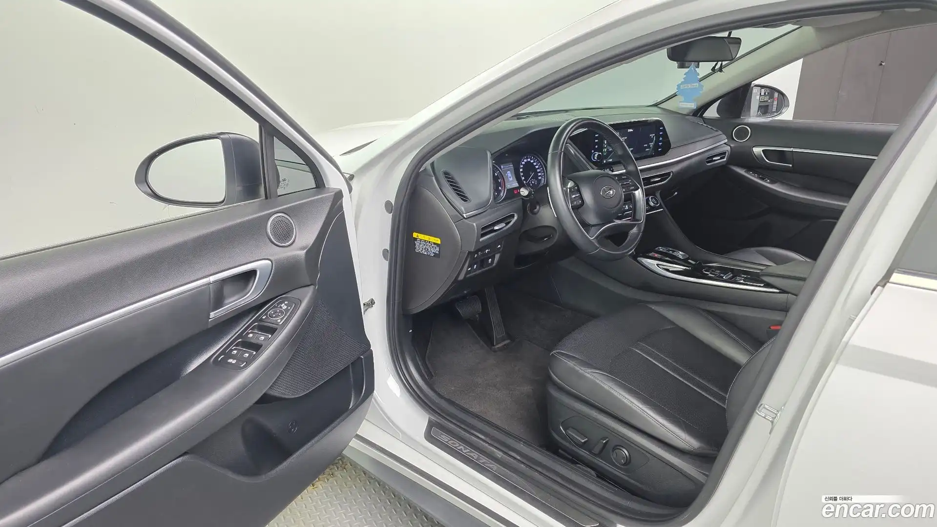 Sonata Hyundai 2019.11-OPTION-015