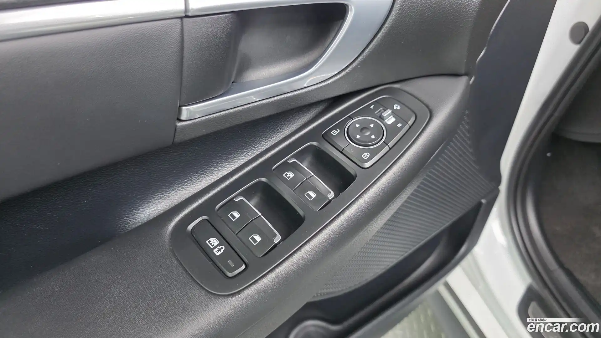 Sonata Hyundai 2019.11-OPTION-016