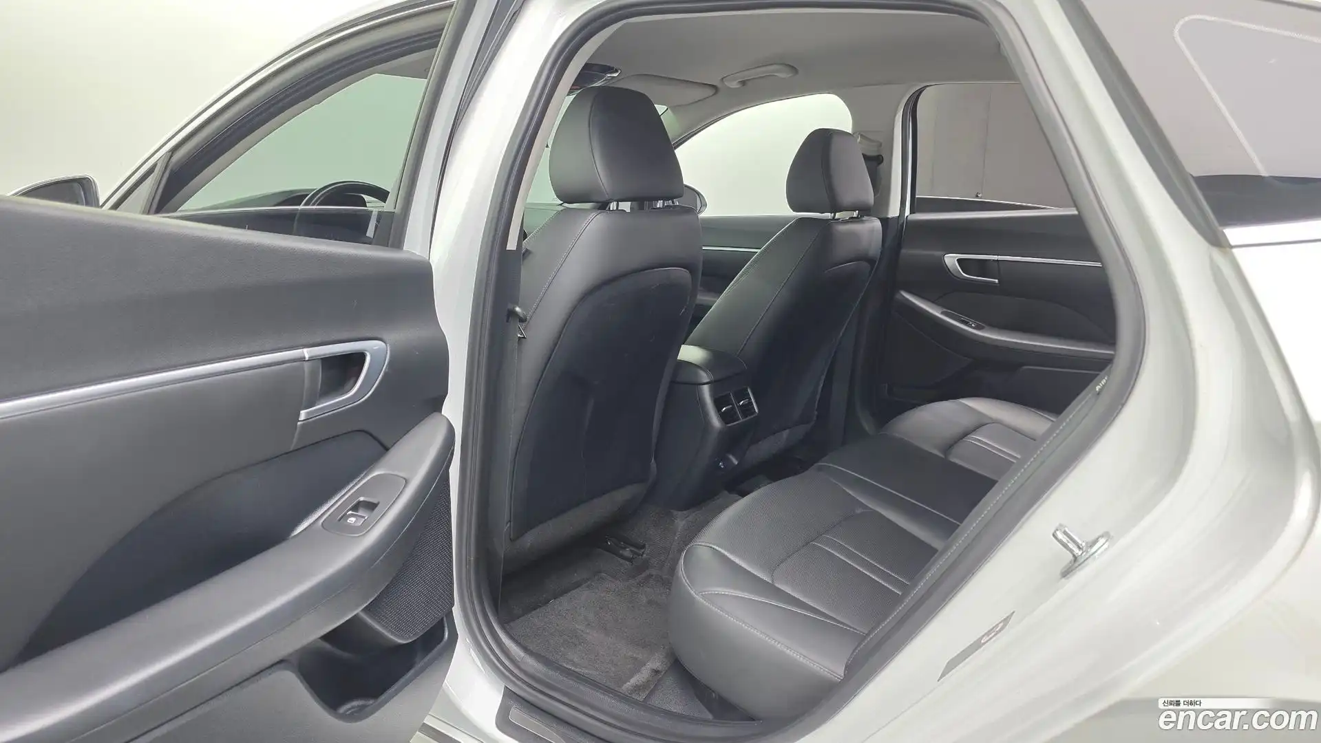 Sonata Hyundai 2019.11-OPTION-022