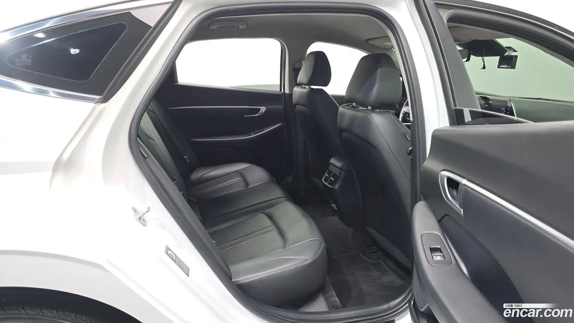 Sonata Hyundai 2019.11-OPTION-023