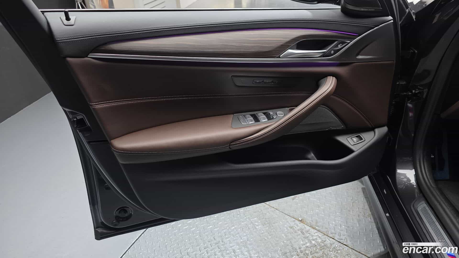 5-Series BMW 2020.8-INNER-034