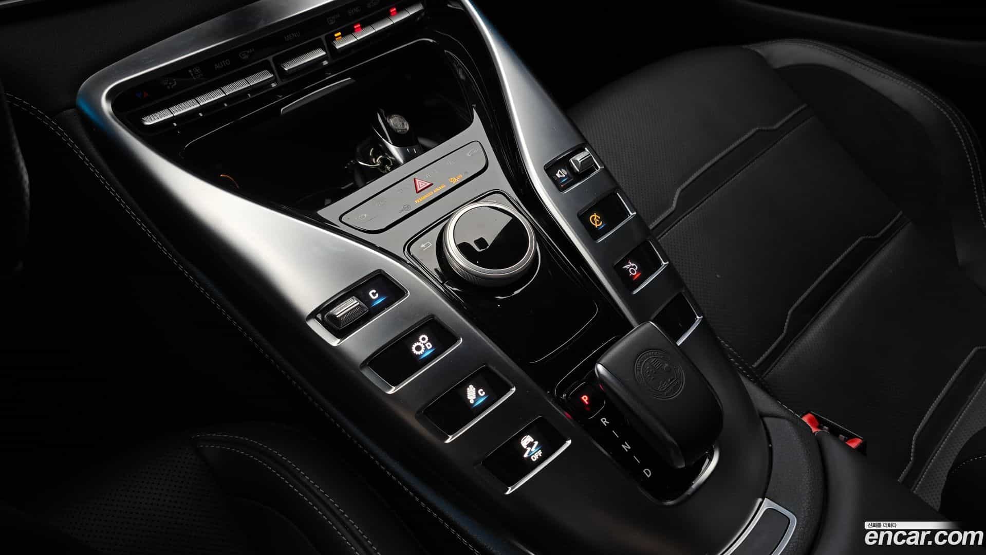 AMG GT Mercedes-Benz 2020.10-INNER-009