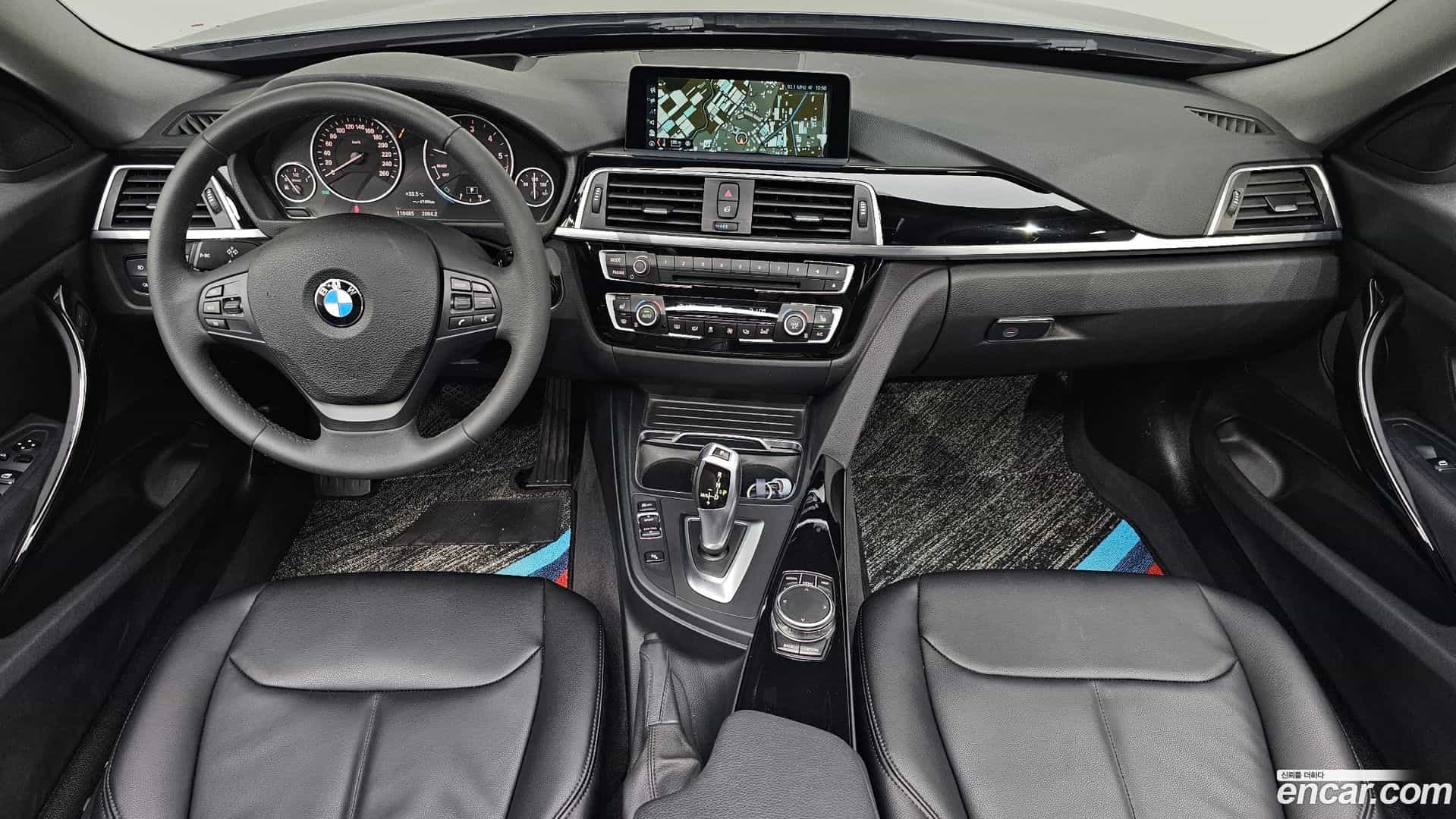 Gran Turismo BMW 2017.5-INNER-007