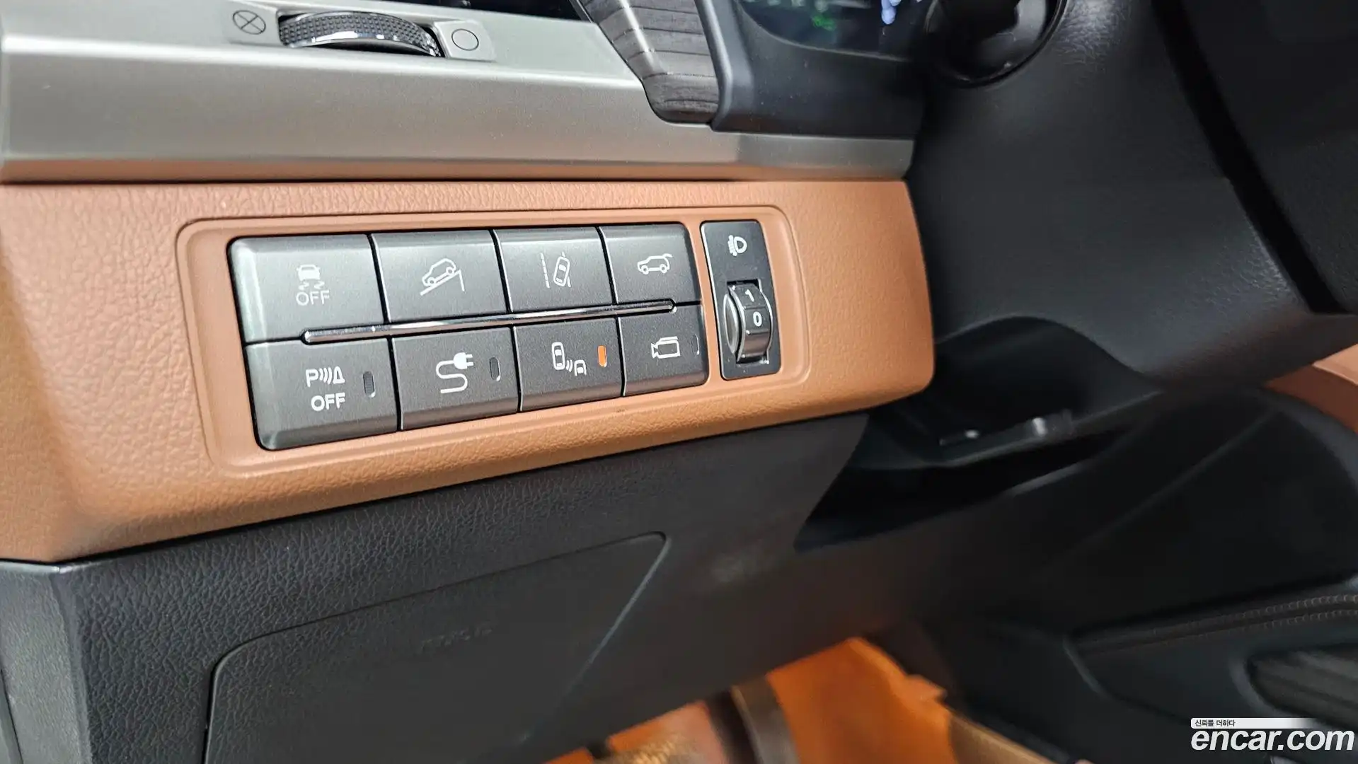 Rexton KG Mobility 2017.6-OPTION-045