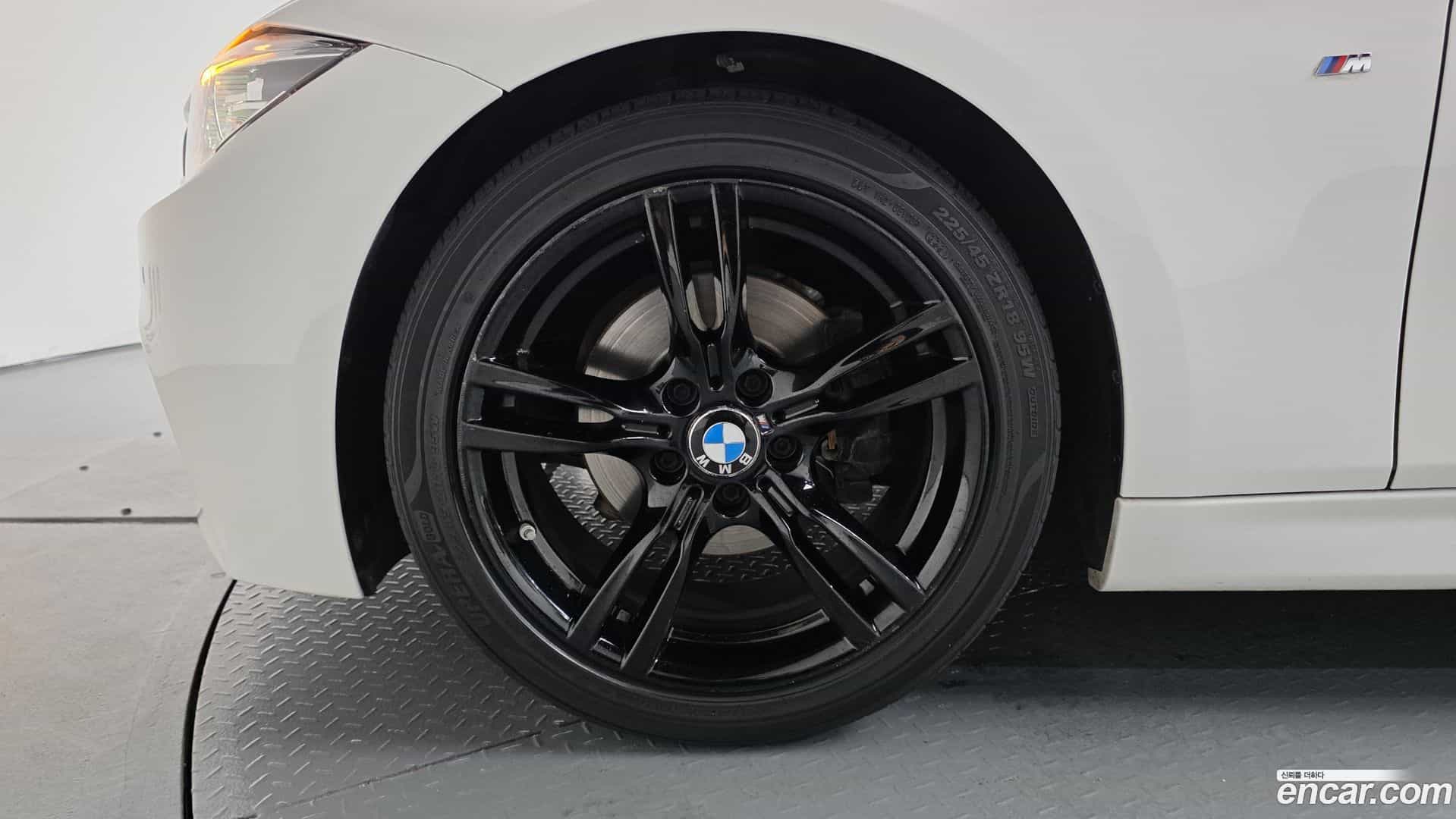 3-Series BMW 2018.1-OUTER-005