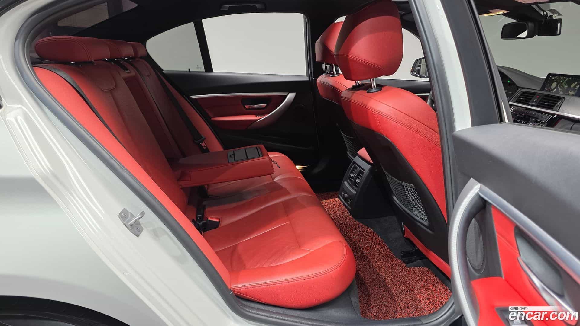 3-Series BMW 2018.1-OPTION-016