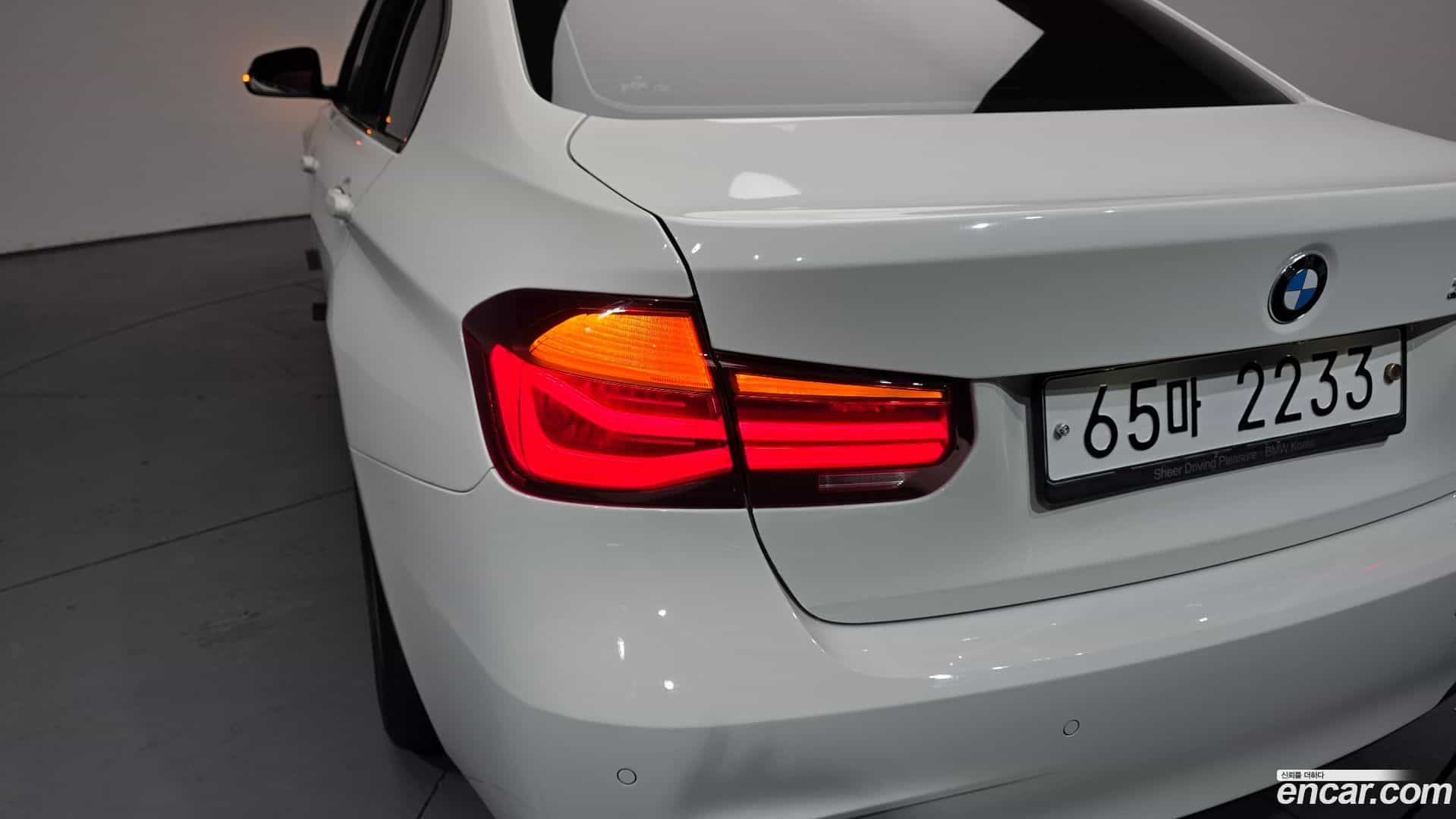 3-Series BMW 2018.1-OUTER-033
