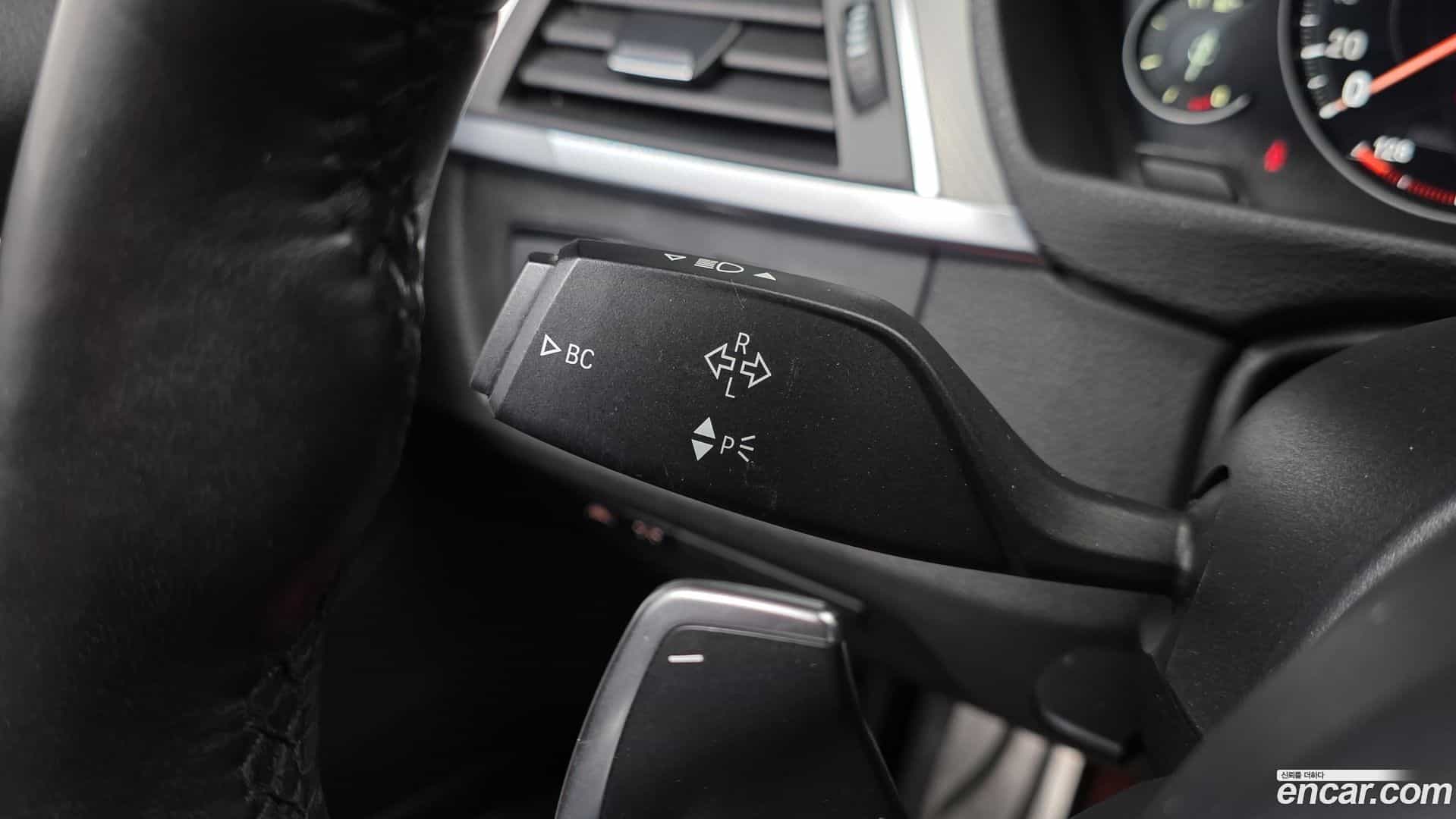 3-Series BMW 2018.1-OPTION-041