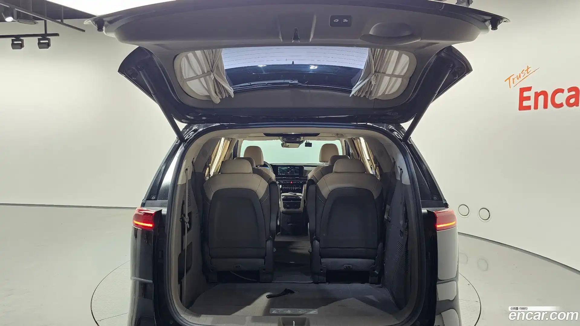 Canival Kia 2021.3-OPTION-021