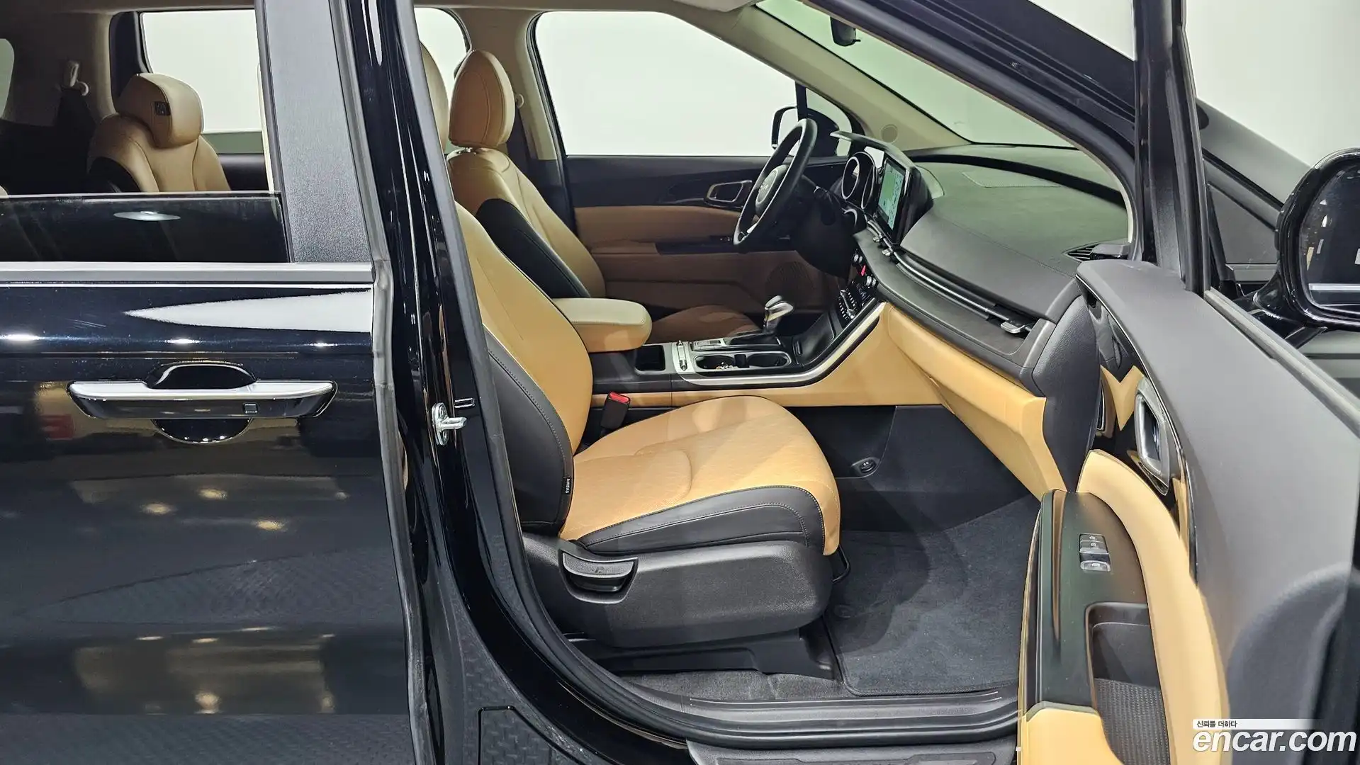 Canival Kia 2022.5-INNER-036