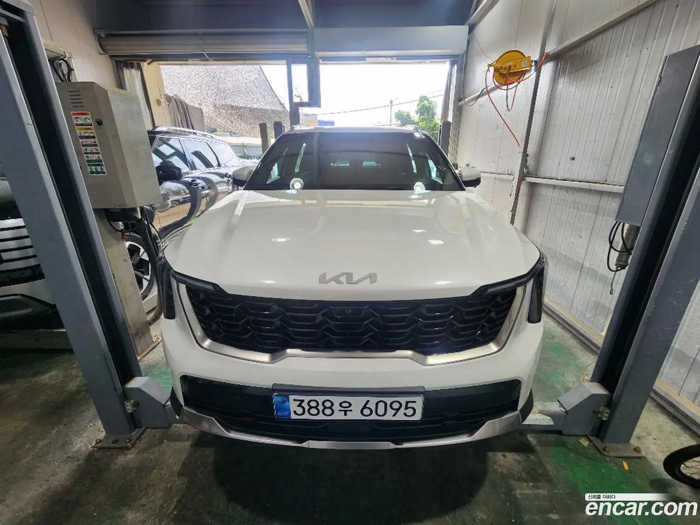 Main__Slider__Photo:Sorento Kia 2023.8-0