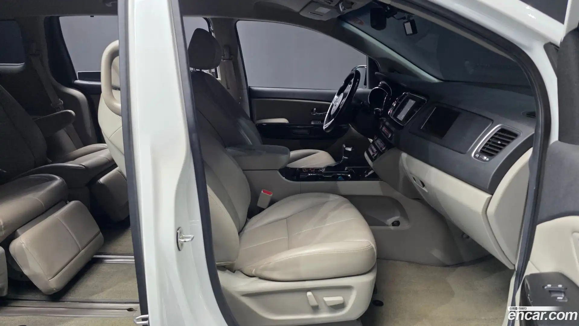 Canival Kia 2018.11-OPTION-015