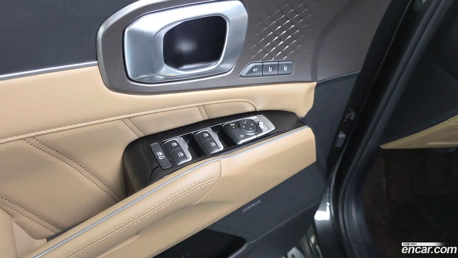 Sorento Kia 2024.5-OPTION-043