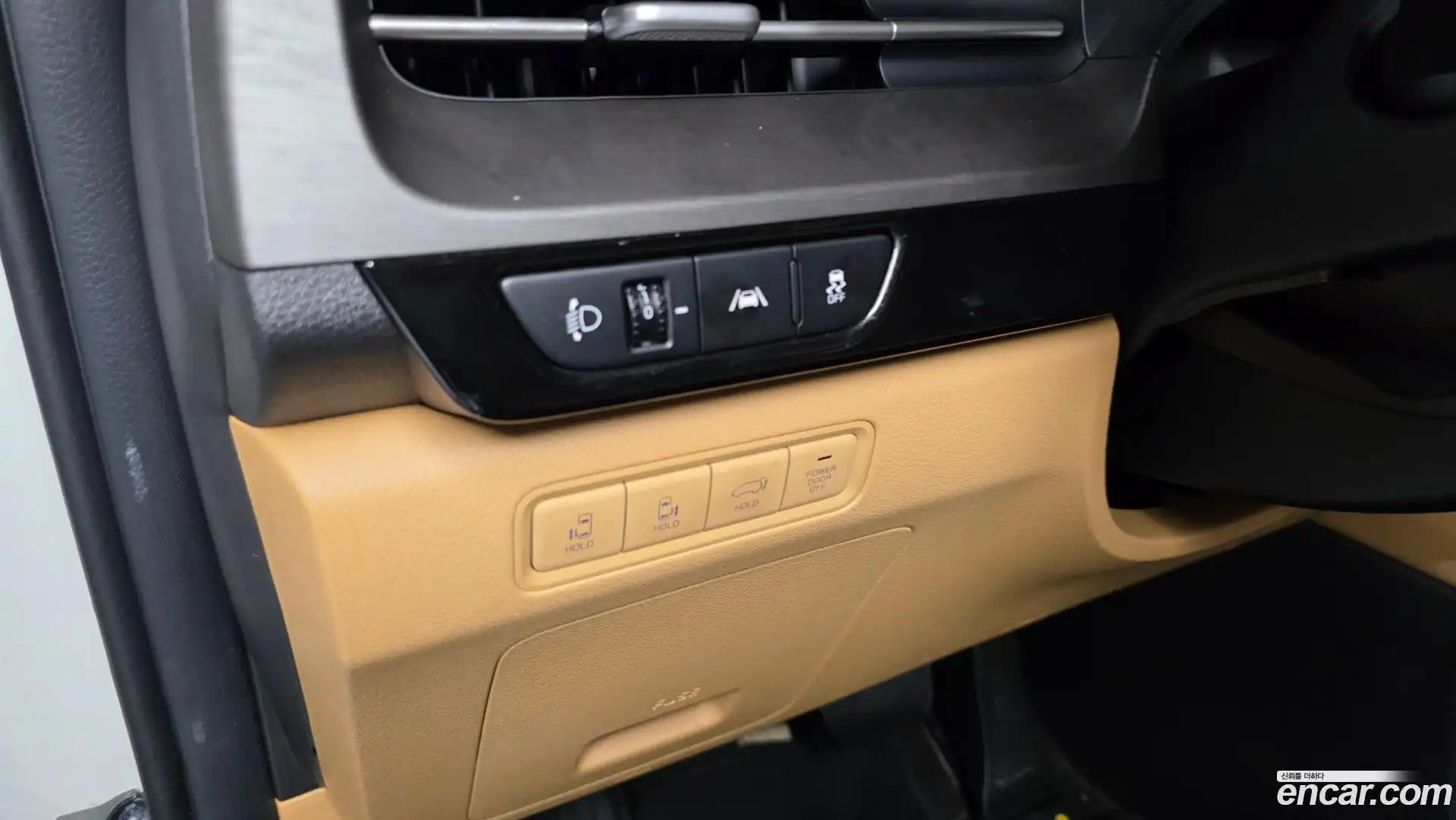 Canival Kia 2023.6-OPTION-021