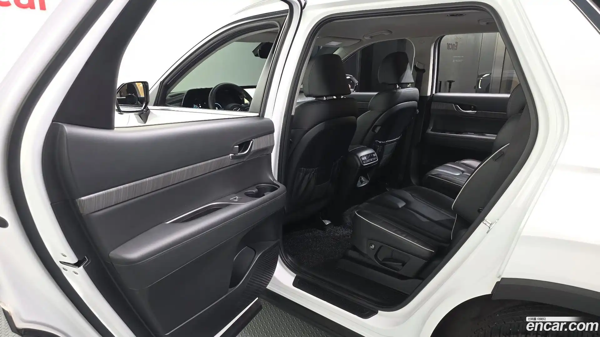 Palisade Hyundai 2022.6-INNER-036