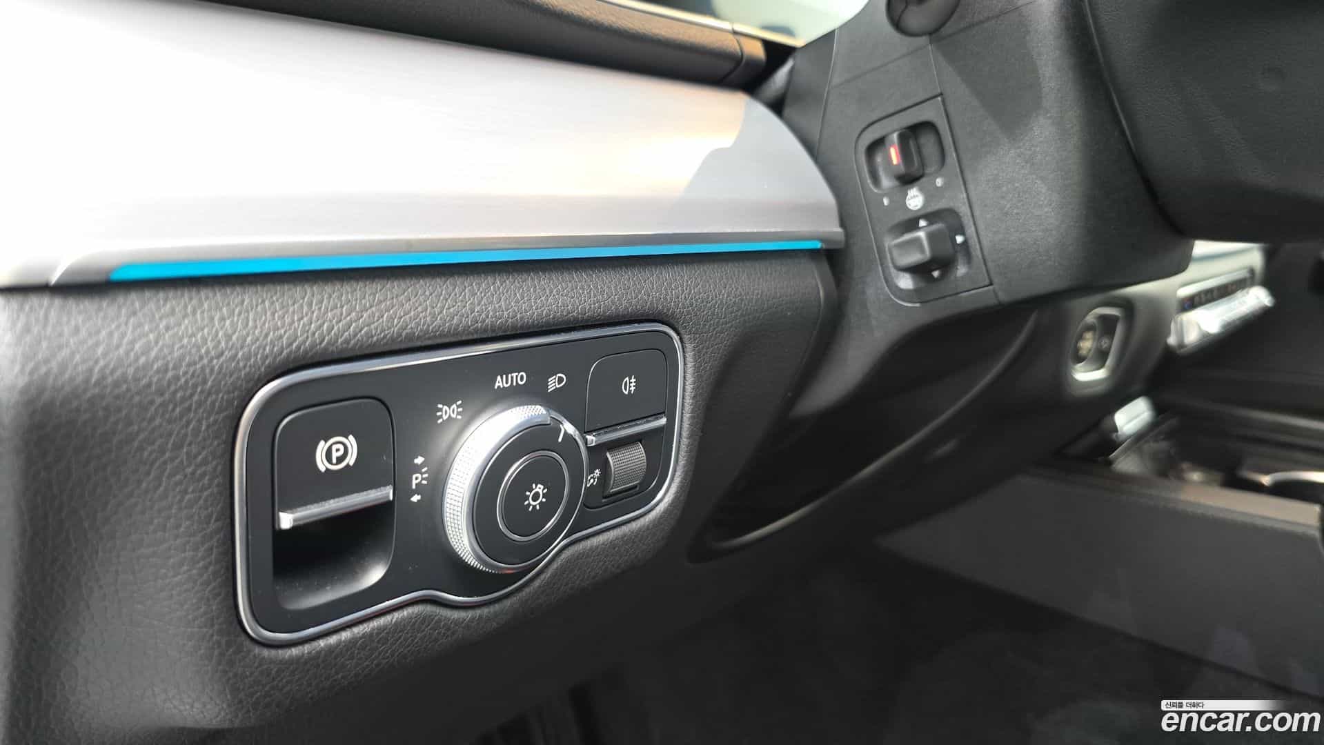 GLE-Class Mercedes-Benz 2020.7-OPTION-018