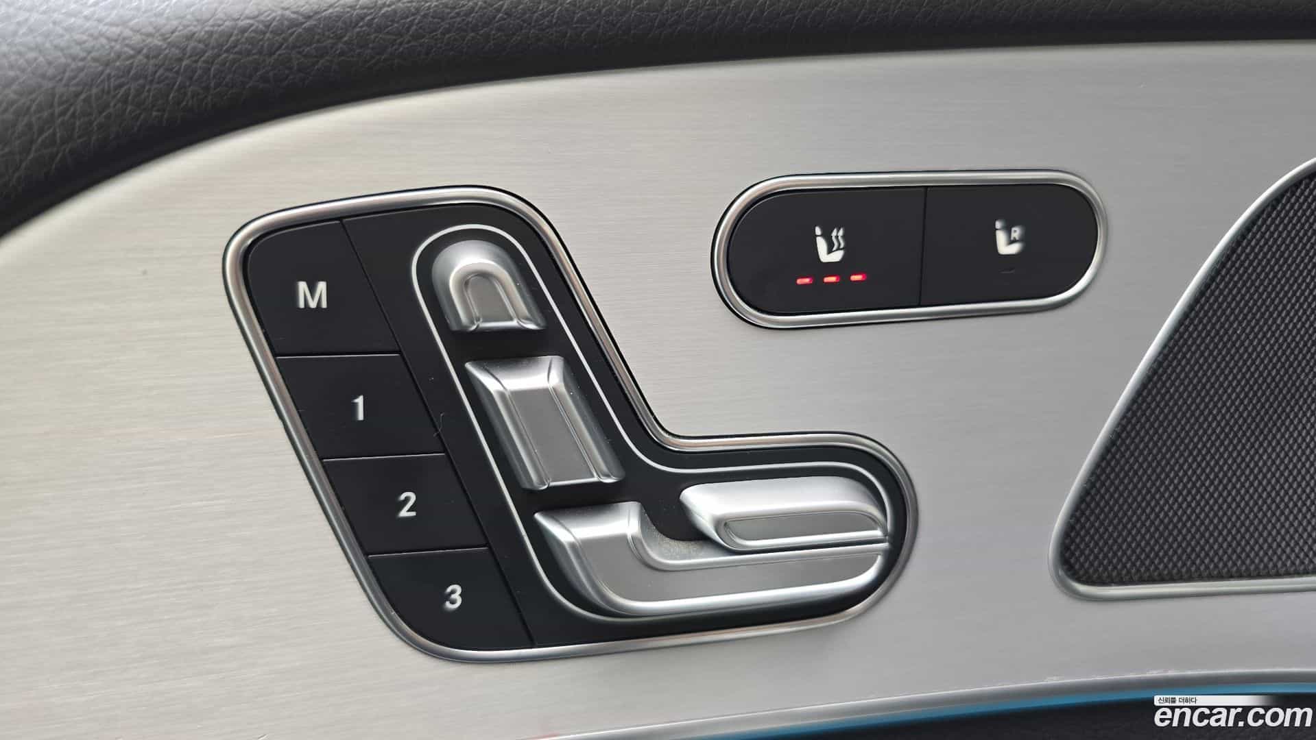 GLE-Class Mercedes-Benz 2020.7-OPTION-019