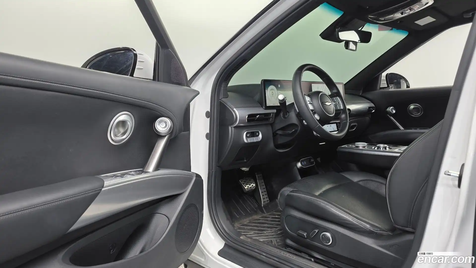 GV60 Genesis 2022.6-INNER-010