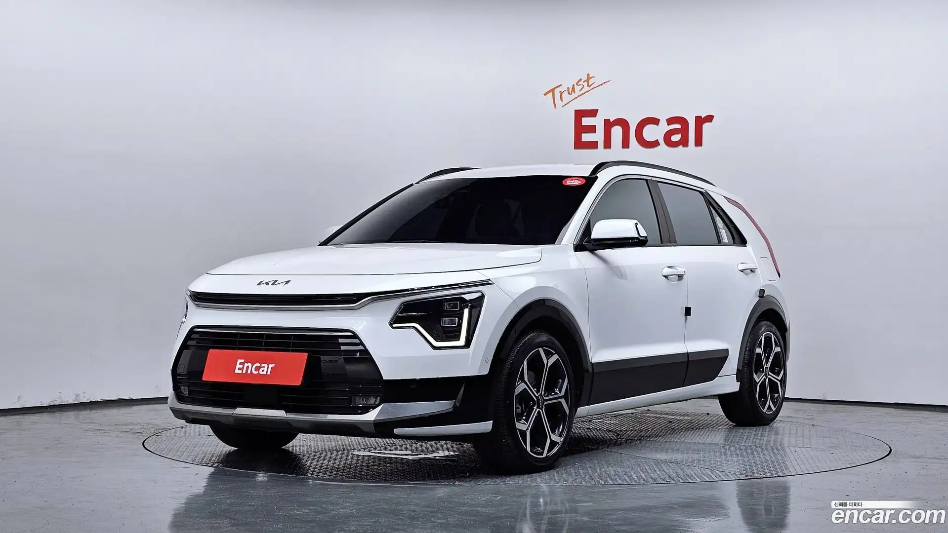 Niro Kia 2022.10-OUTER-001