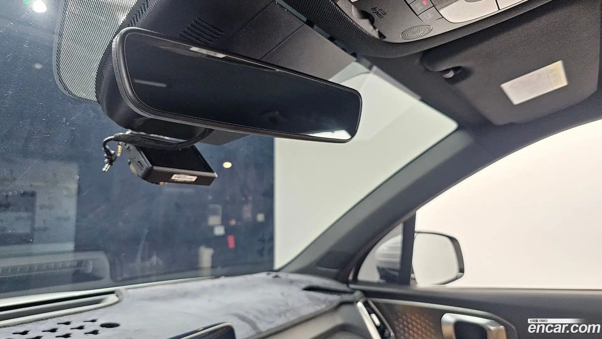 Sorento Kia 2020.4-OPTION-040