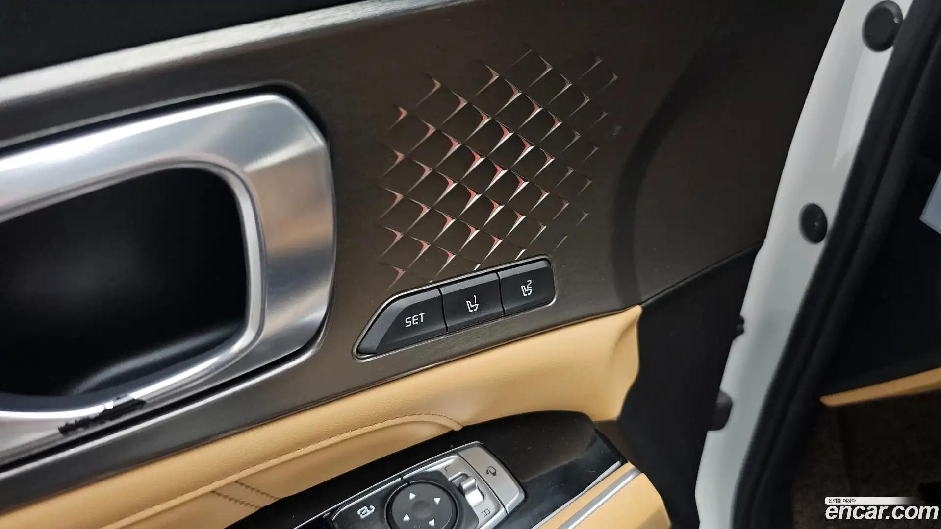 Sorento Kia 2020.4-OPTION-047
