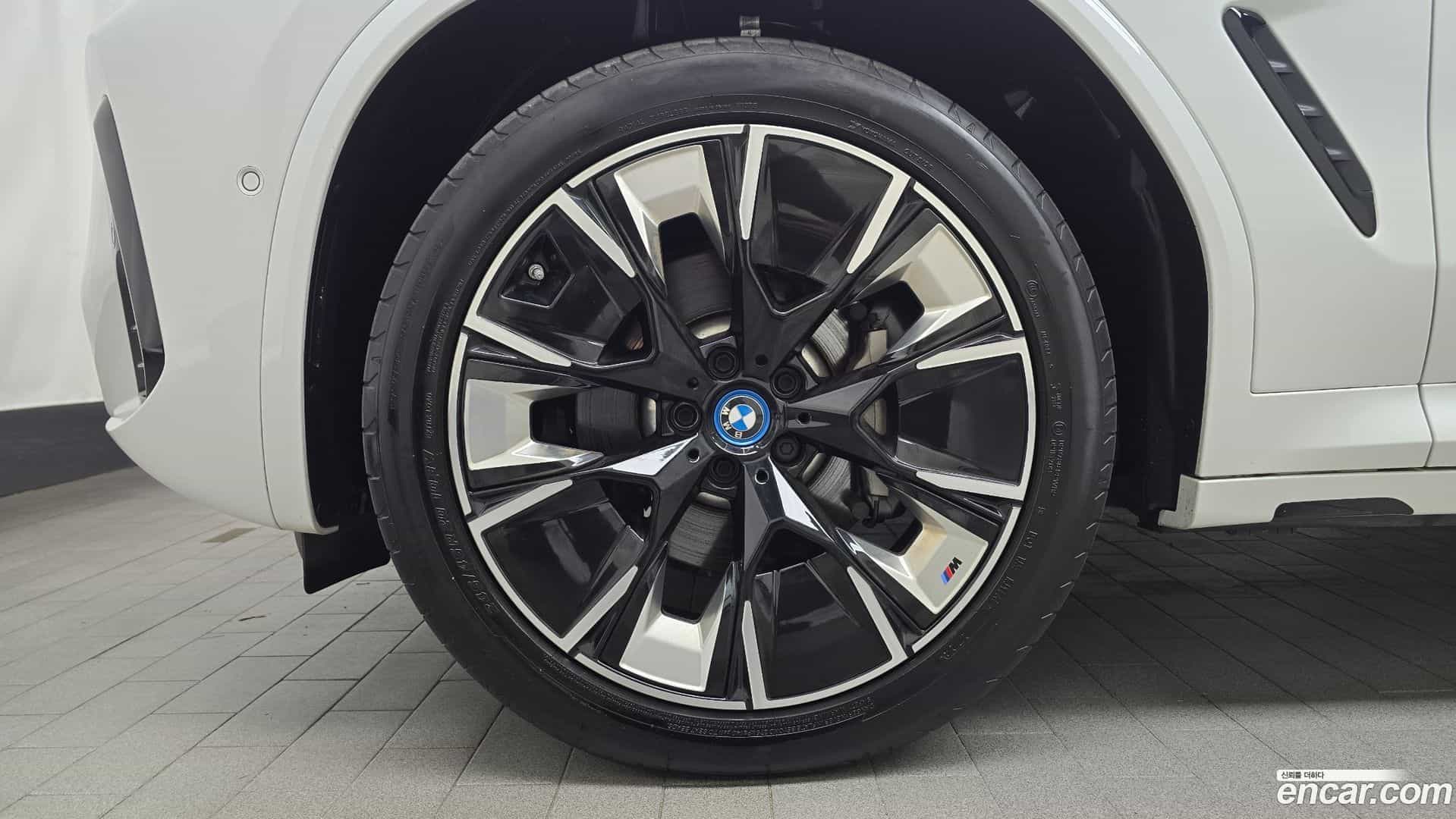 iX3 BMW 2024.11-OUTER-005