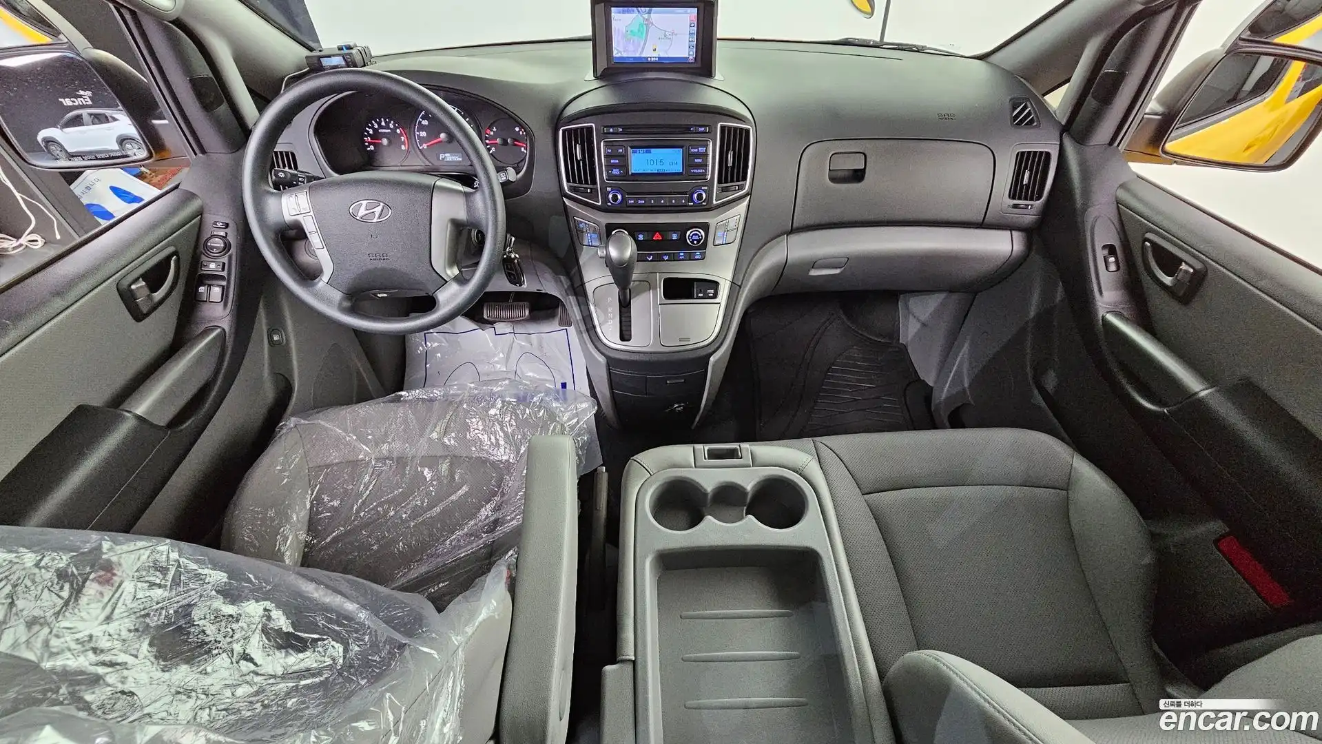Starex Hyundai 2019.3-INNER-007