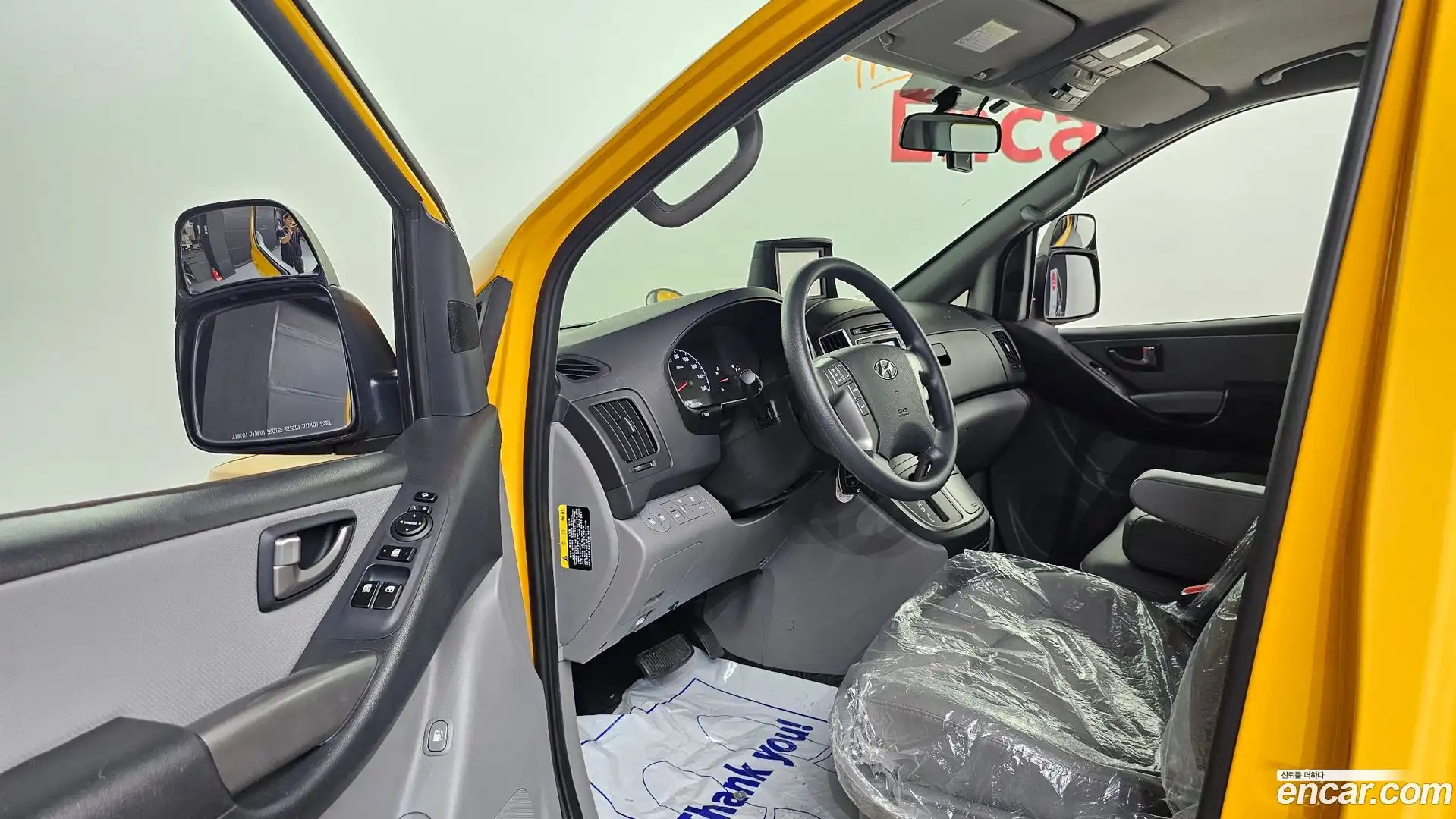 Starex Hyundai 2019.3-INNER-010