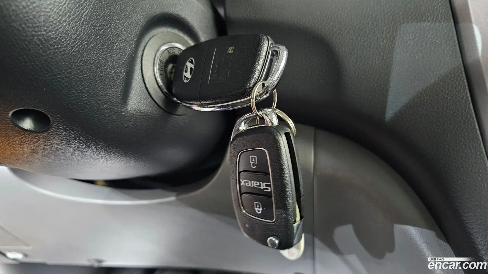 Starex Hyundai 2019.3-OPTION-020