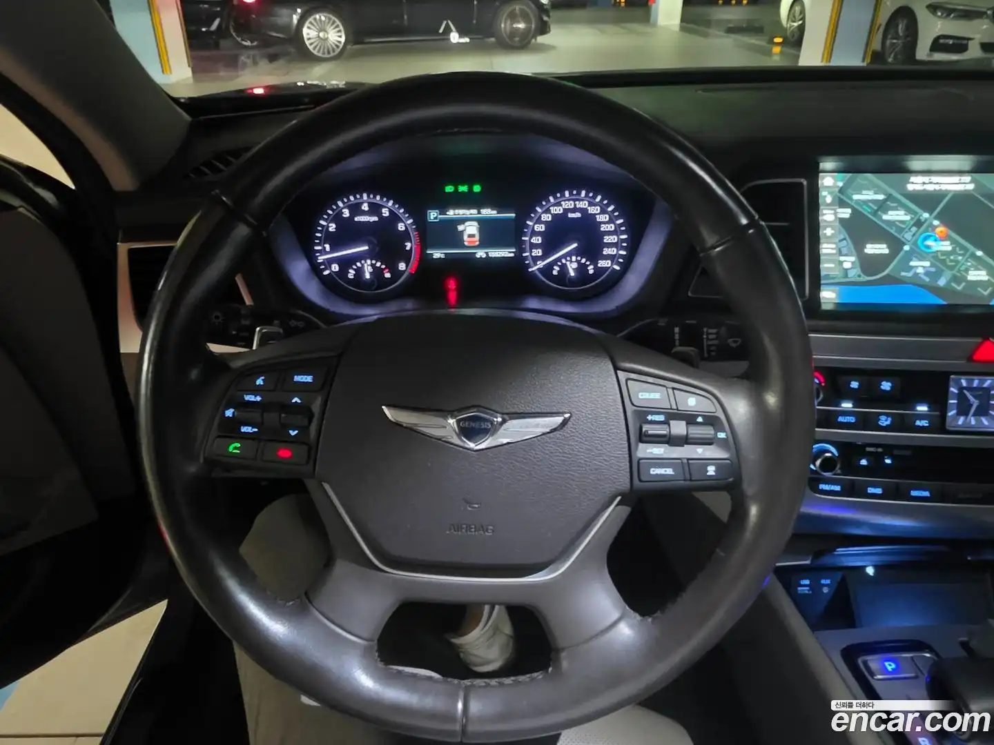 G80 Genesis 2017.1-INNER-008