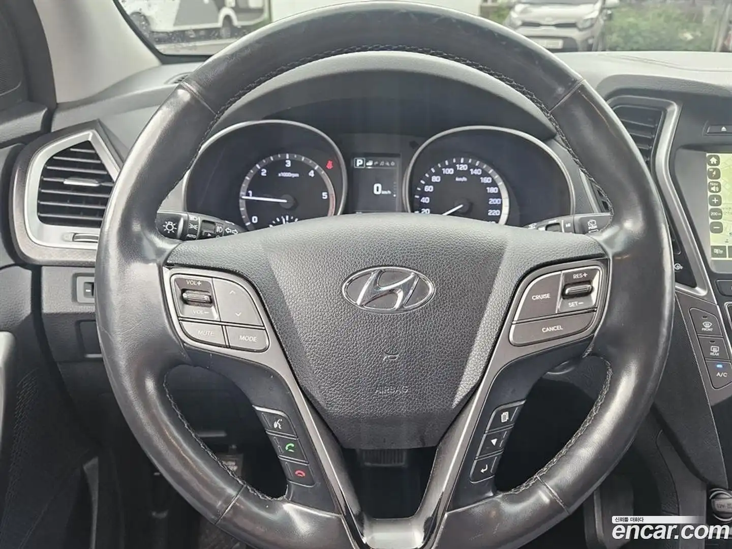 Santafe Hyundai 2015.6-INNER-007