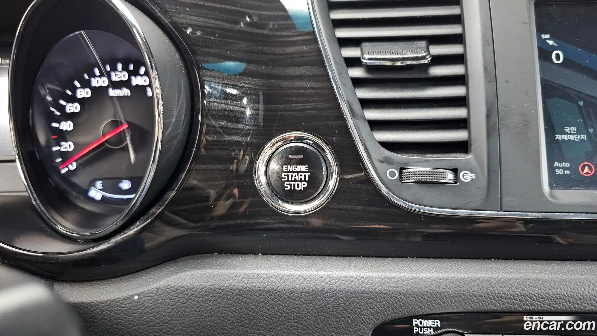 Canival Kia 2018.4-OPTION-022