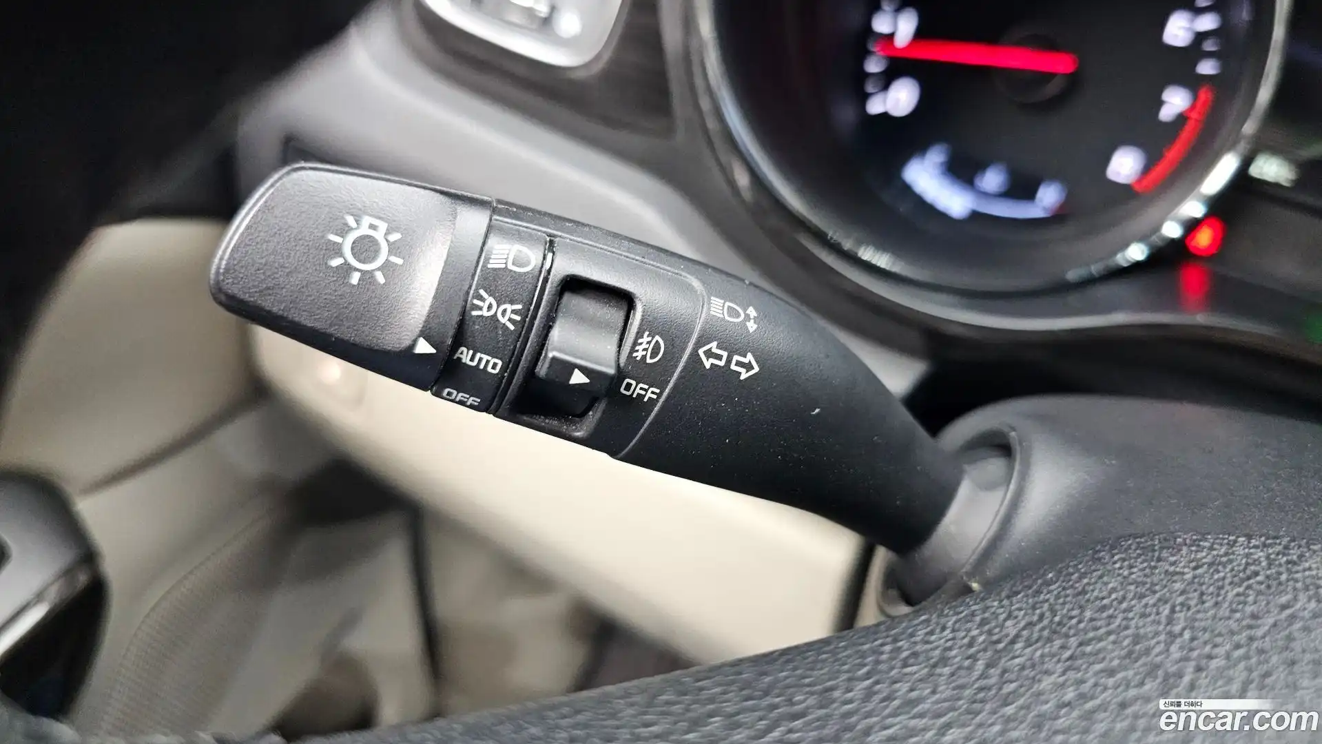 Canival Kia 2018.4-OPTION-024