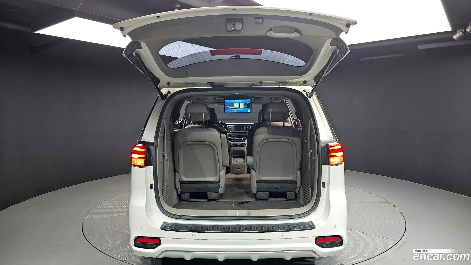 Canival Kia 2018.4-OPTION-048