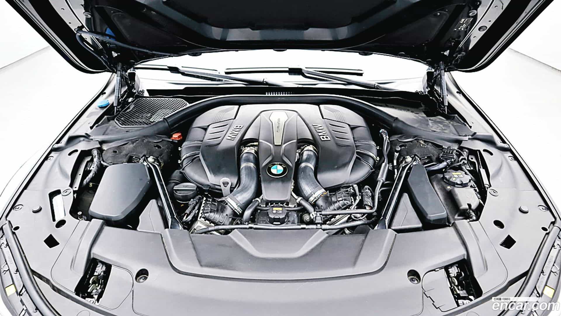 7-Series BMW 2016.11-OUTER-006