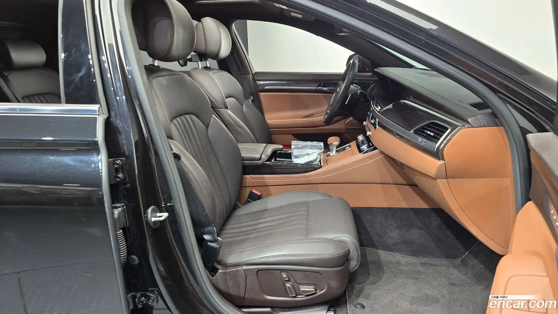 G90 Genesis 2019.5-INNER-036