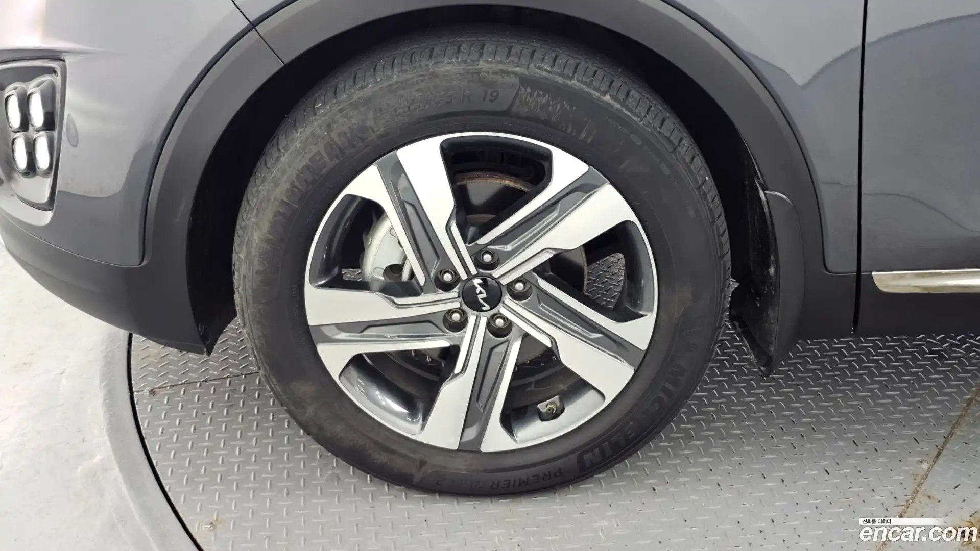 Sorento Kia 2016.0-OUTER-005
