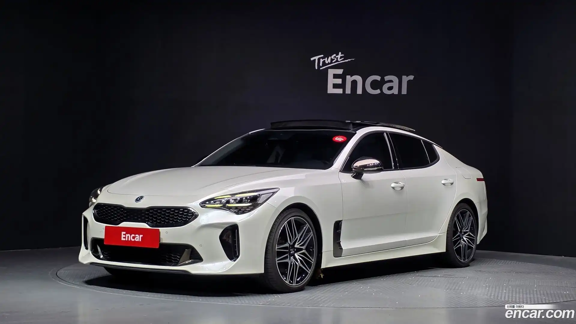 Stinger Kia 2020.10-OUTER-001