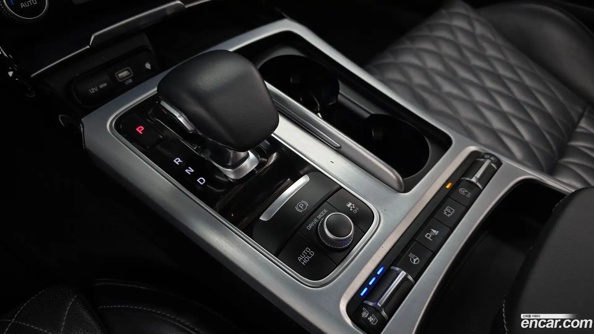 Stinger Kia 2020.10-INNER-009