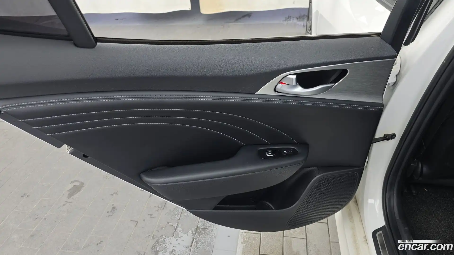 Stinger Kia 2020.10-INNER-035