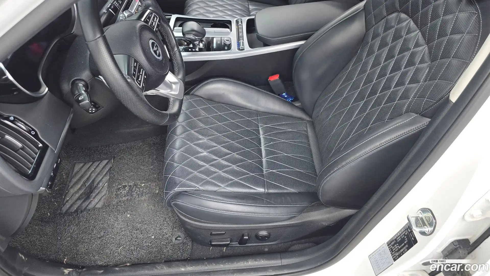 Stinger Kia 2020.10-OPTION-042