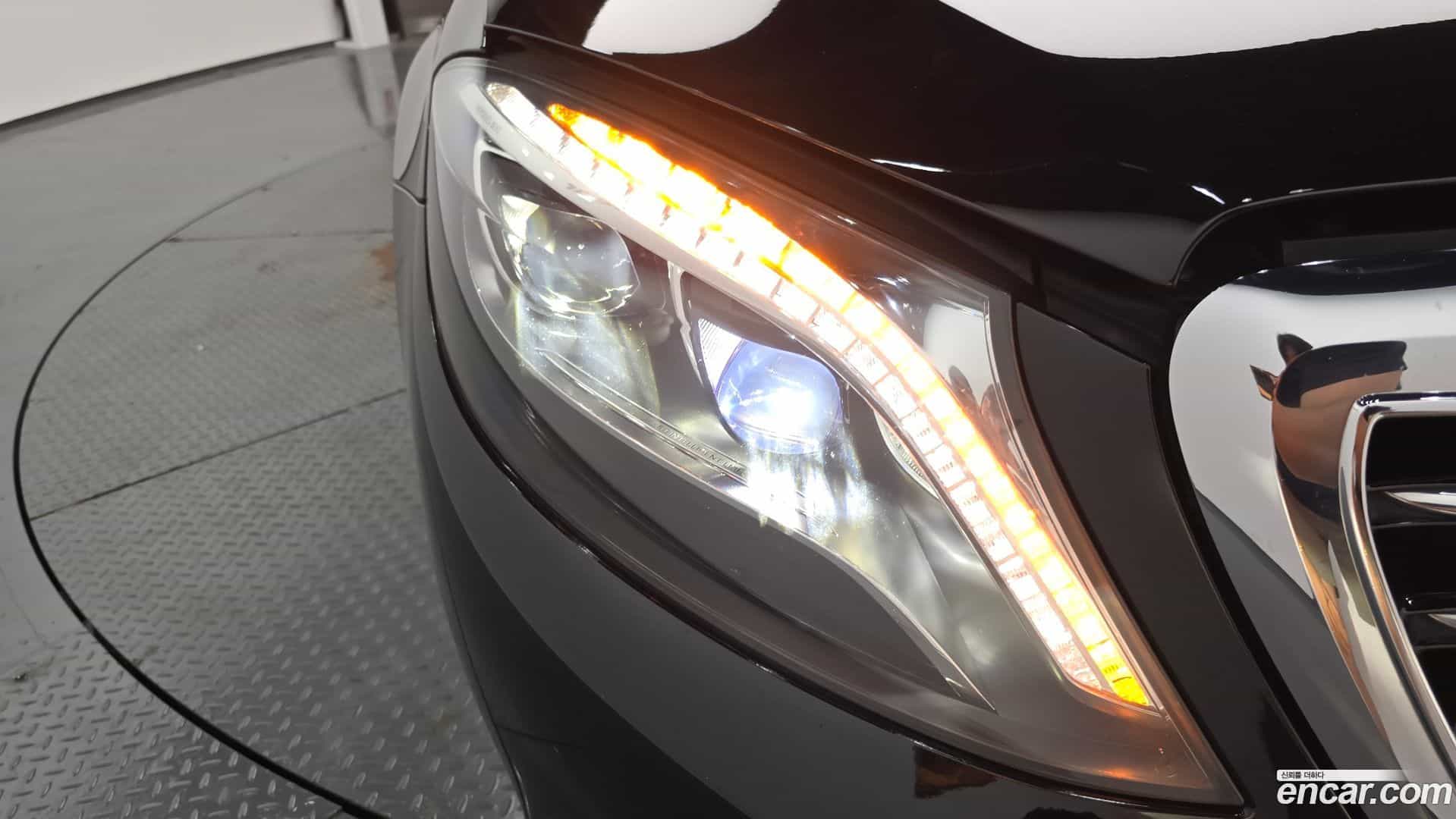 S-Class Mercedes-Benz 2015.3-OUTER-032