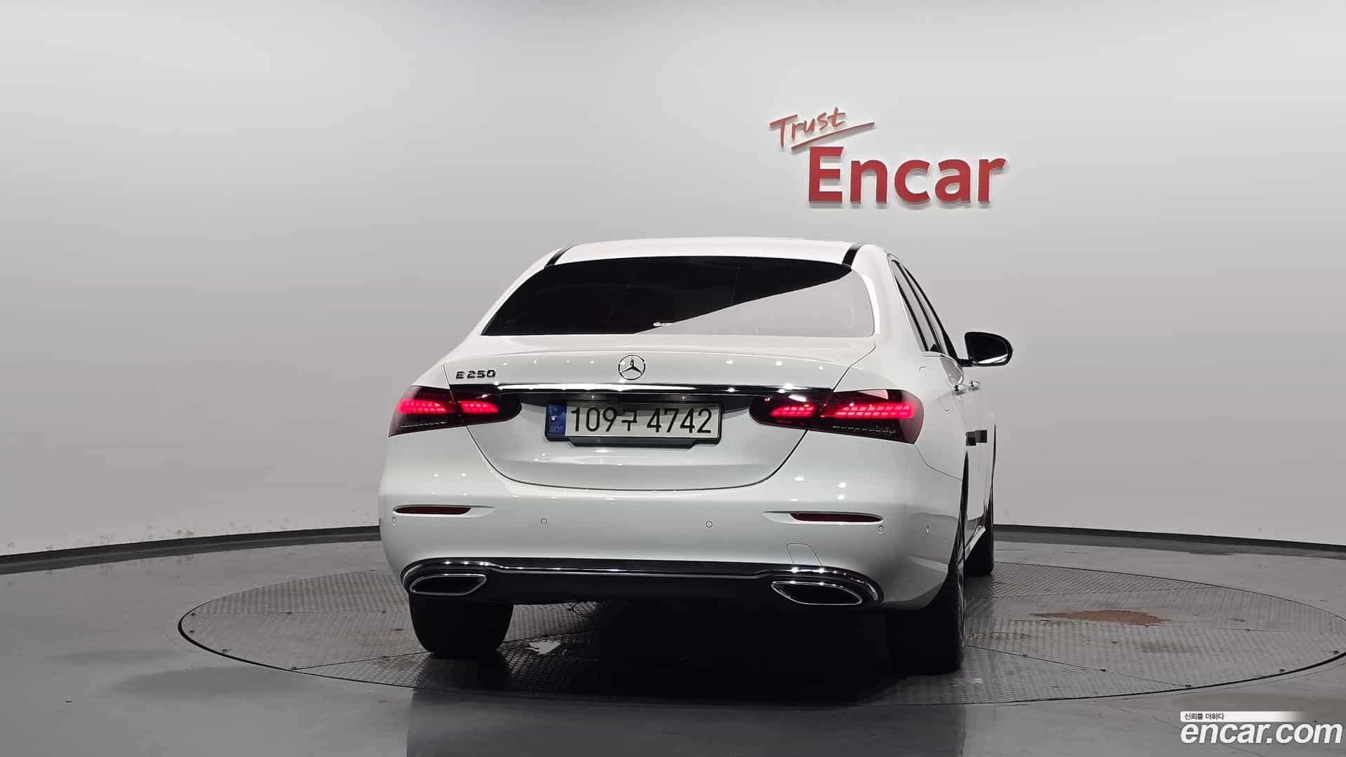 E-Class Mercedes-Benz 2021.5-OUTER-004