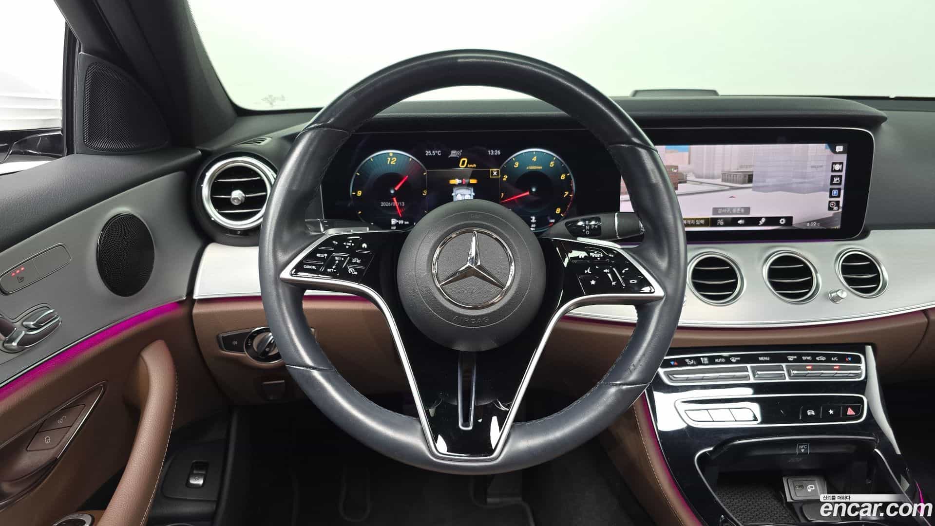 E-Class Mercedes-Benz 2021.5-OPTION-017