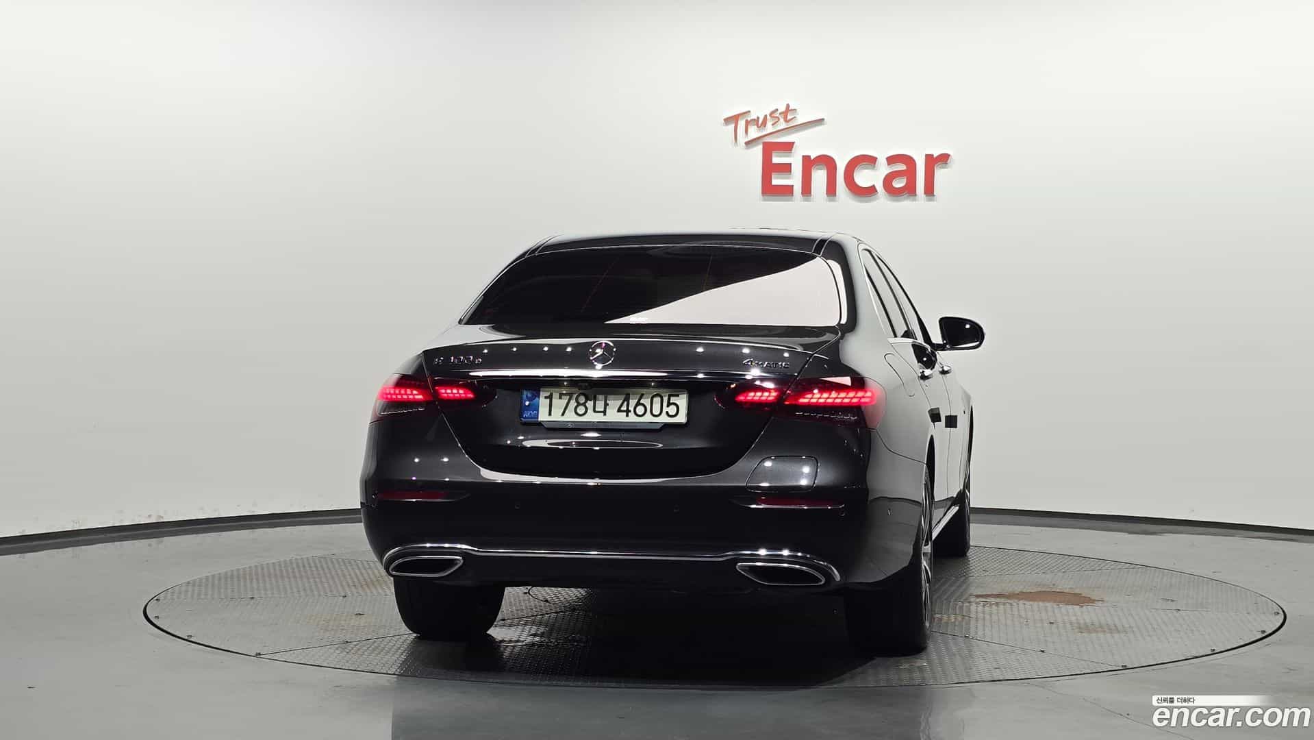 E-Class Mercedes-Benz 2021.4-OUTER-004