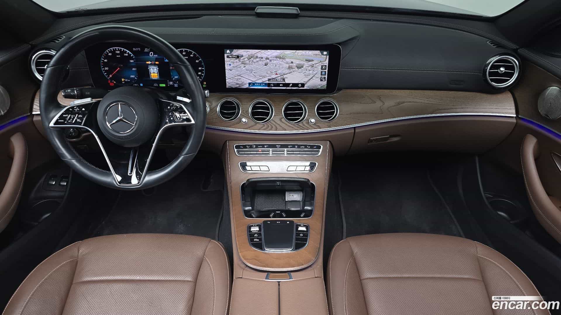 E-Class Mercedes-Benz 2021.4-INNER-007