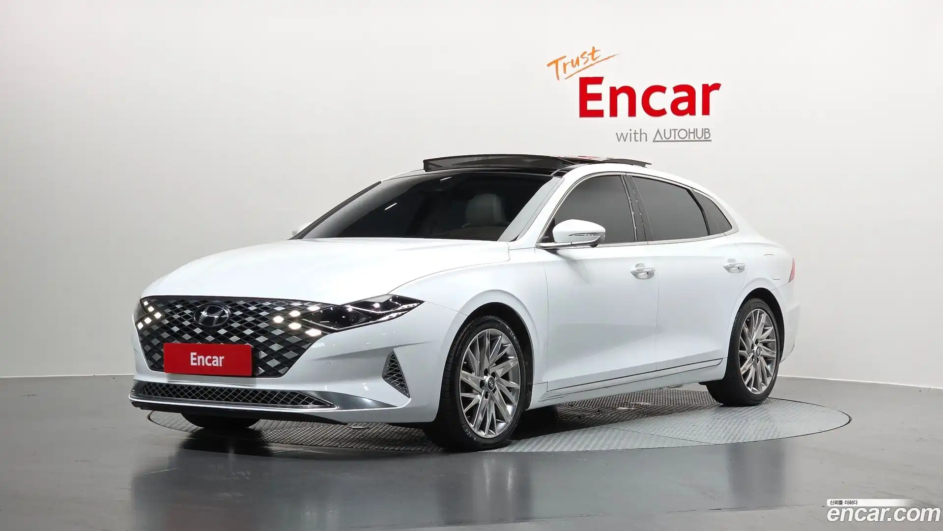 Grandeur Hyundai 2021.5-OUTER-001