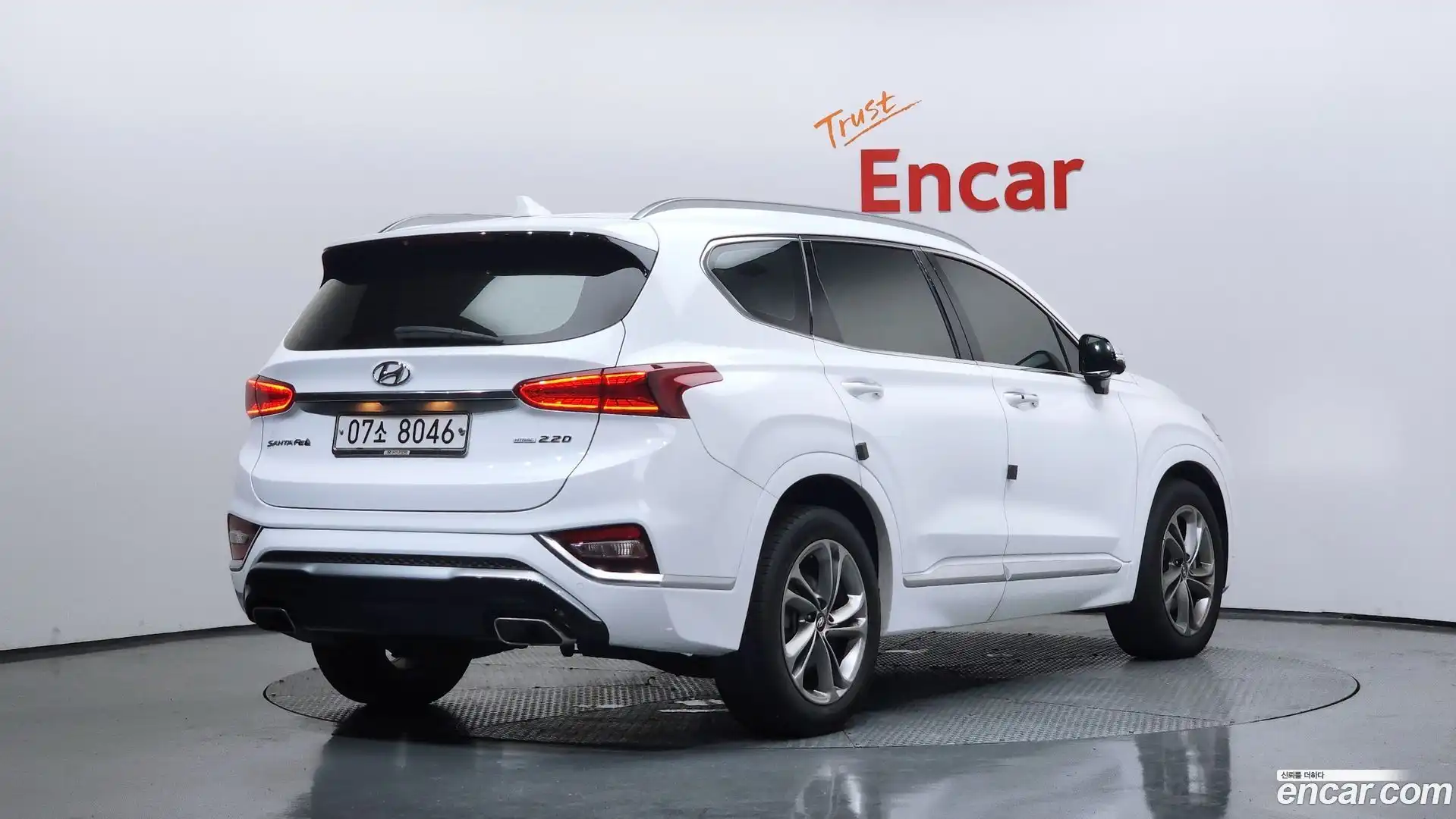 Santafe Hyundai 2019.6-OUTER-002