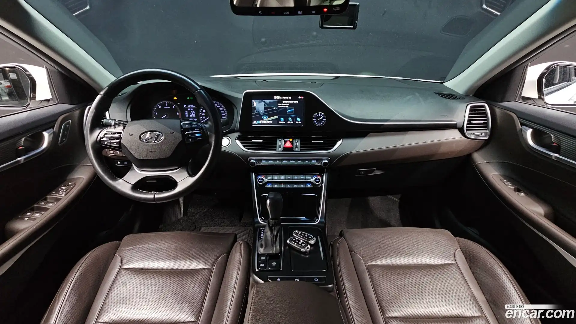 Grandeur Hyundai 2018.4-INNER-007